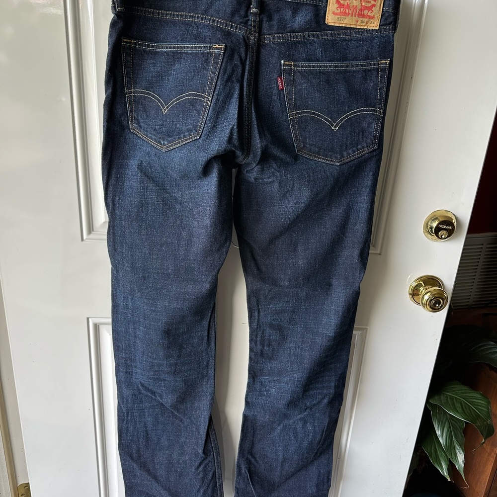 Levi Jeans 34x34 style 527 bootcut